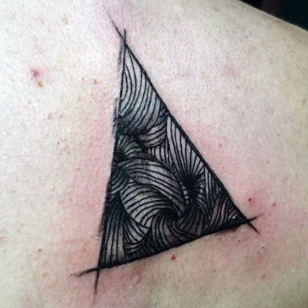 Dreiecken tattoo 49