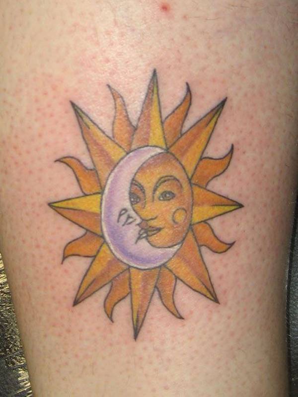 Sonne und Monds tattoo 146