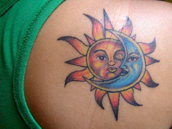 Sonne und Monds tattoo 149