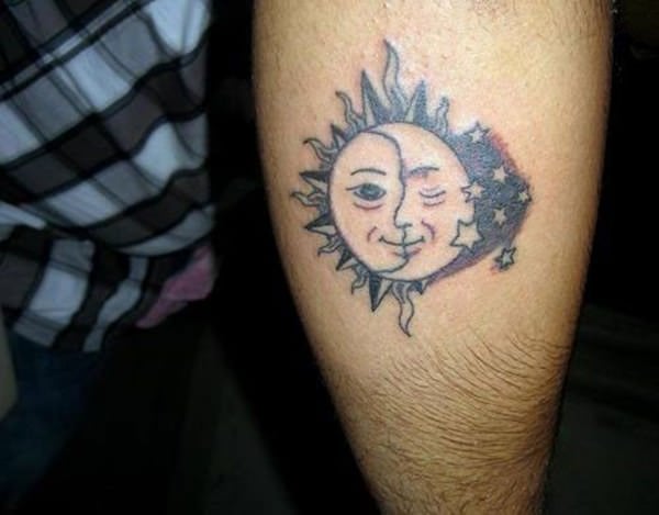 Sonne und Monds tattoo 152