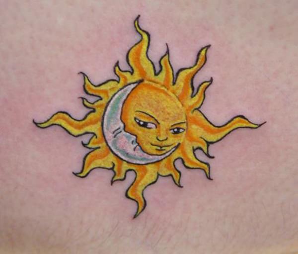 Sonne und Monds tattoo 153
