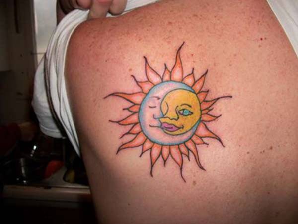 Sonne und Monds tattoo 156