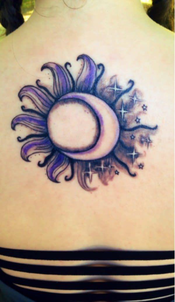 Sonne und Monds tattoo 215