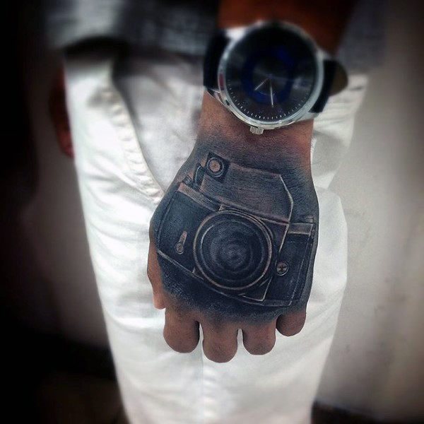 Kamera tattoo 75
