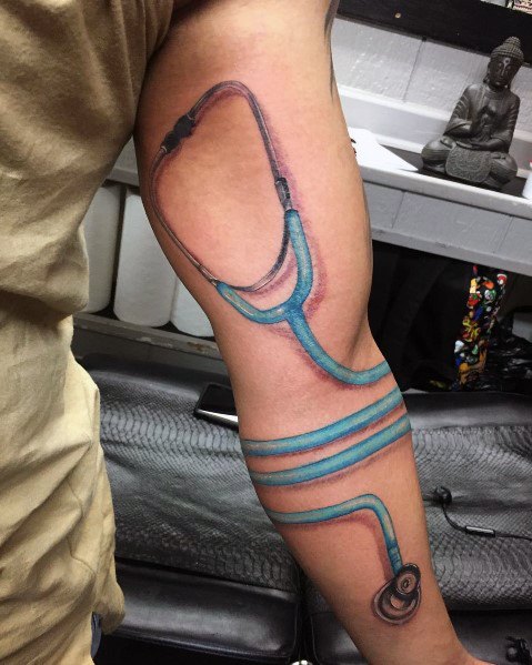 Stethoskop tattoo 70