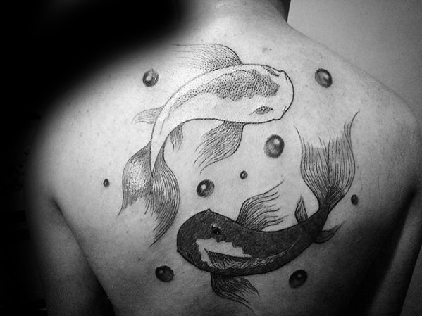 Koi-Fischen Yin-Yang bilden tattoo 14