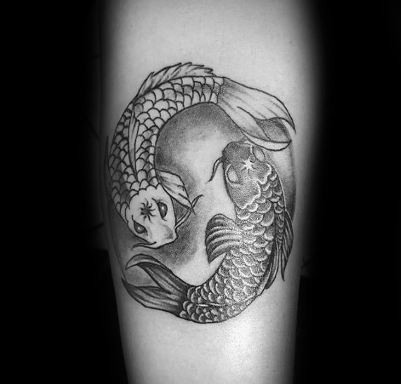 Koi-Fischen Yin-Yang bilden tattoo 34