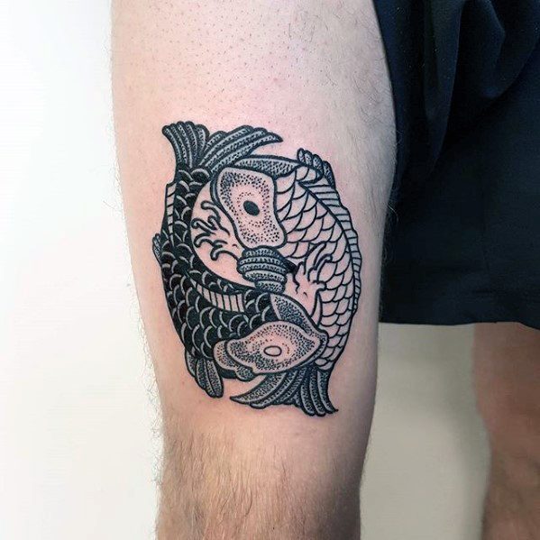 Koi-Fischen Yin-Yang bilden tattoo 54