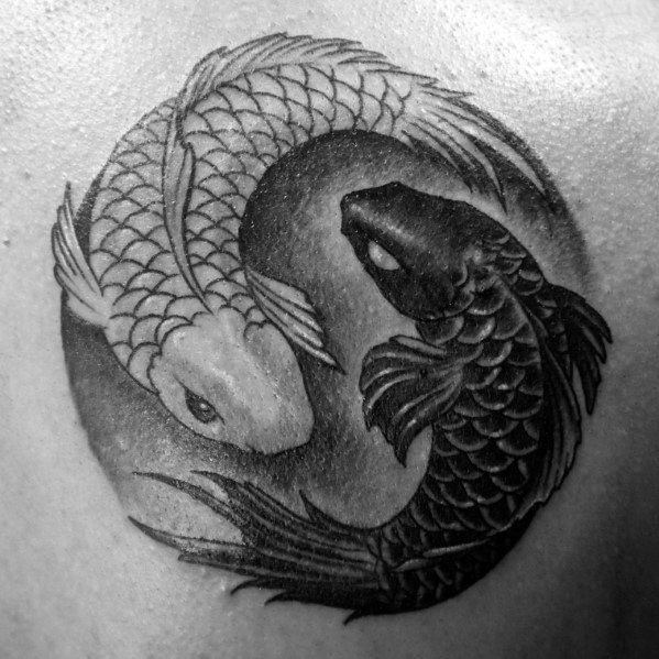 Koi-Fischen Yin-Yang bilden tattoo 62