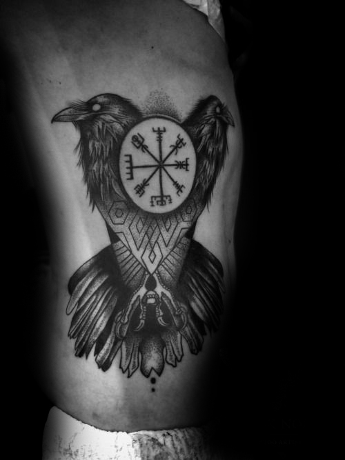 vegvisir-wikinger-kompass-tattoo 16