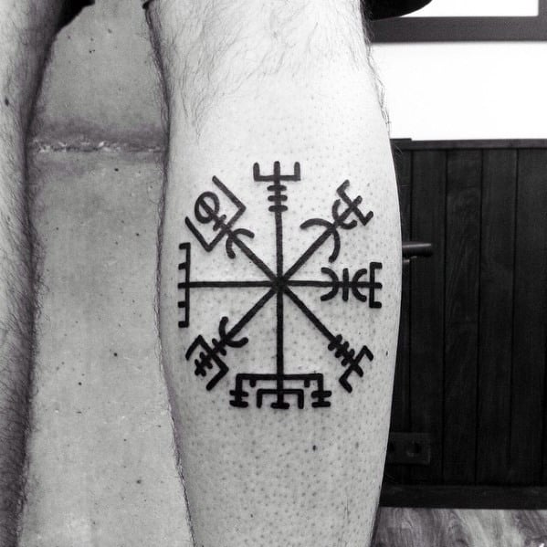 vegvisir-wikinger-kompass-tattoo 56