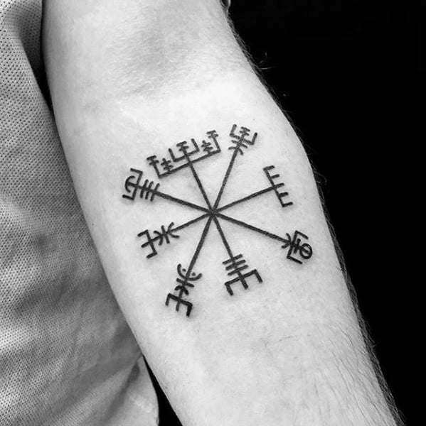 vegvisir-wikinger-kompass-tattoo 72
