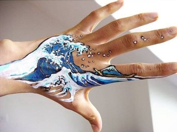 hand tattoo 629