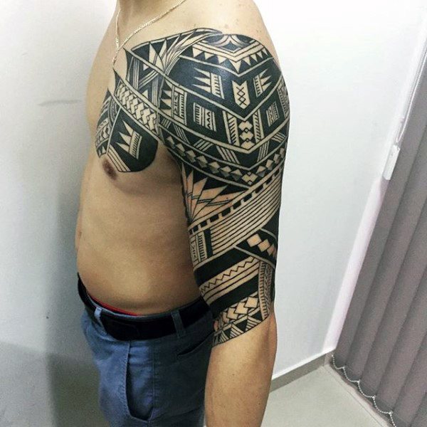 halber arm tribal tattoo mann 50
