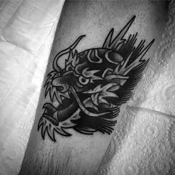 drache tattoo 642
