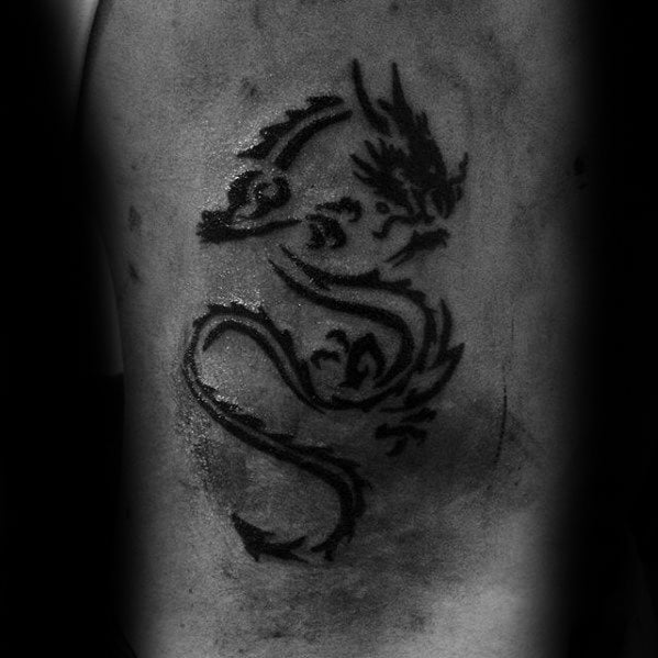 drache tattoo 690