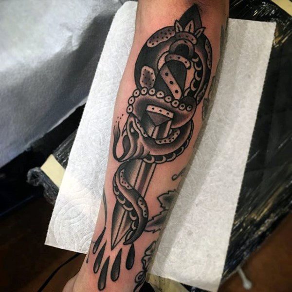 Messer tattoo 202