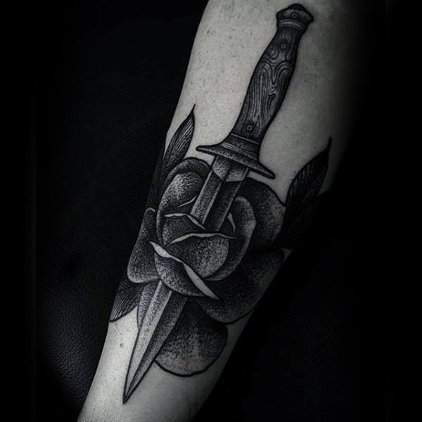 Messer tattoo 206