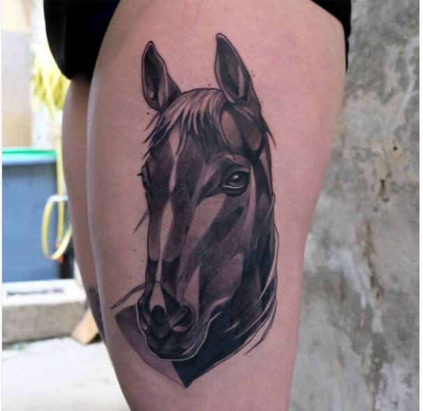pferd tattoo 335