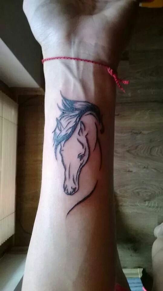 pferd tattoo 41