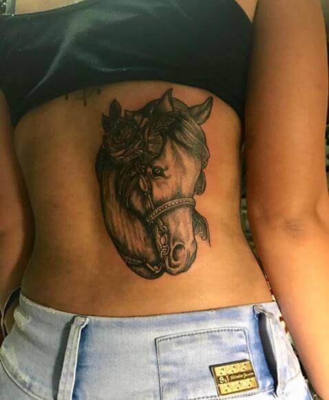 pferd tattoo 458