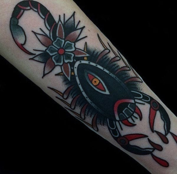 skorpion tattoo 92
