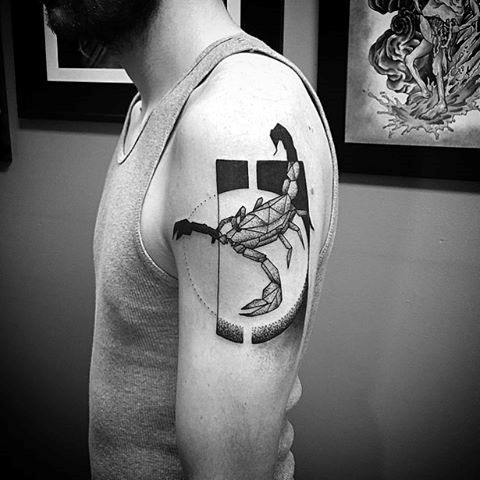 skorpion tattoo 95