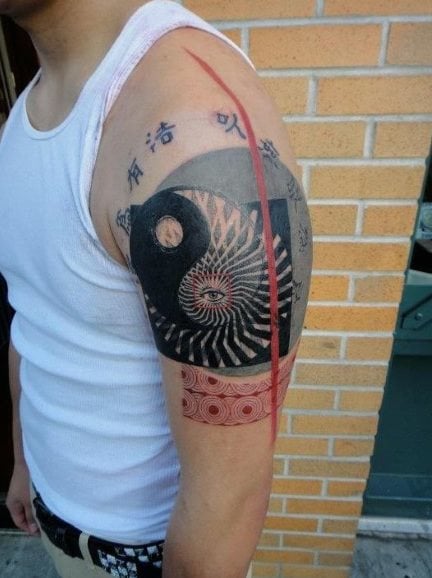 yin yang symbole tattoo 03
