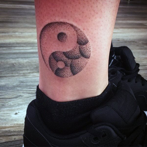 yin yang symbole tattoo 51