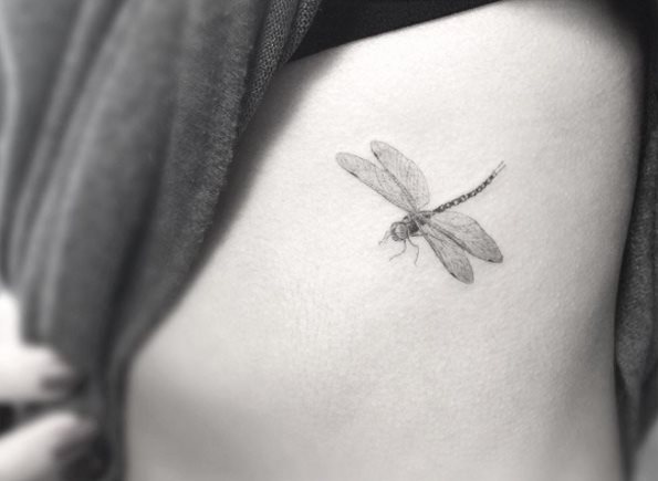 libelle tattoo 140
