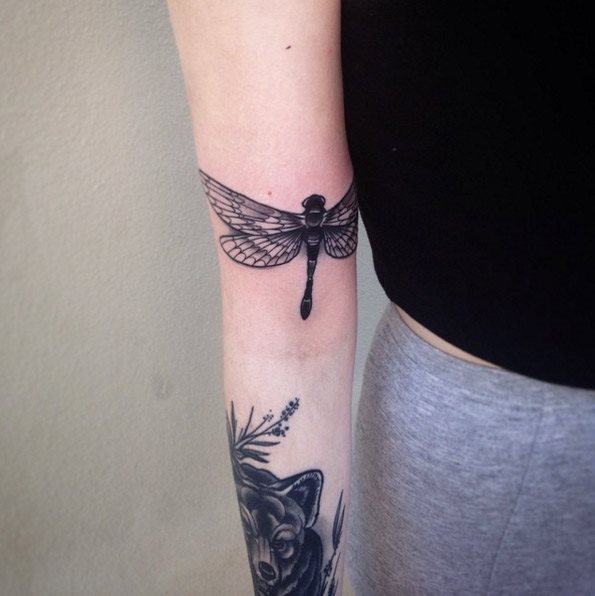 libelle tattoo 149