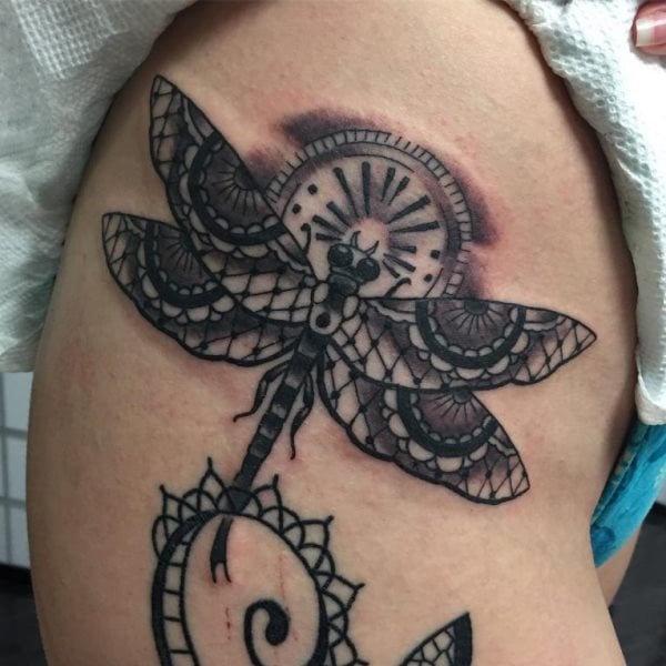 libelle tattoo 452