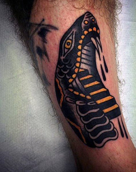 schlange tattoo 170