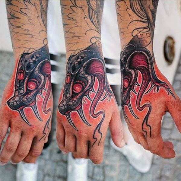schlange tattoo 71
