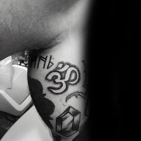 Om-Symbol-Tattoo 201