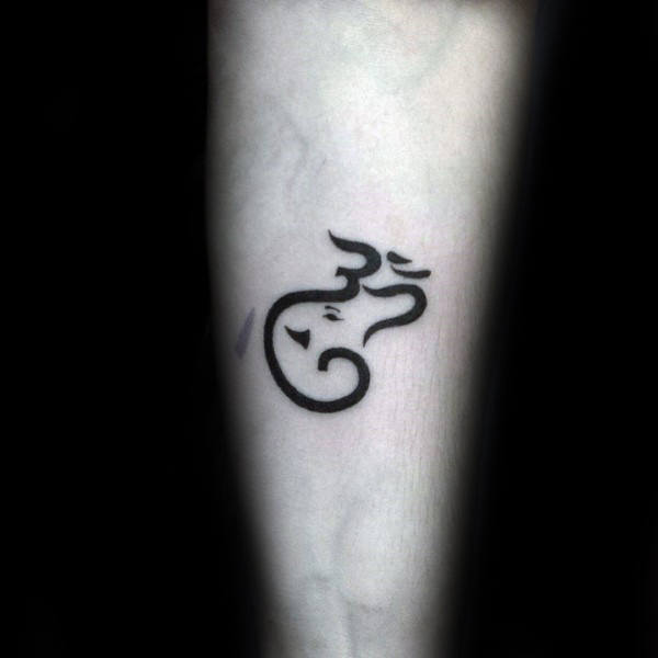 Om-Symbol-Tattoo 39