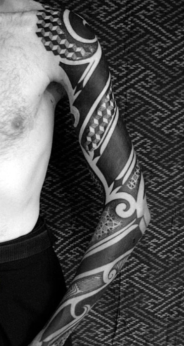 schwarz blackwork tattoo 95