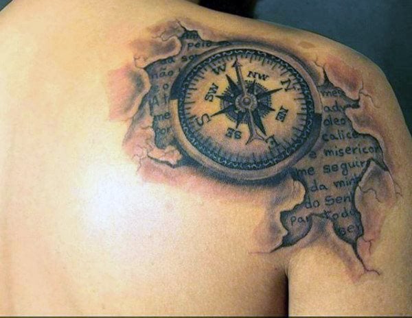 kompass tattoo 109