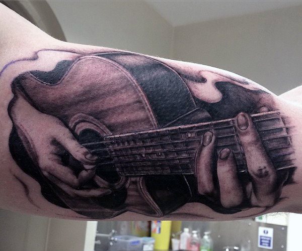 gitarre tattoo 133