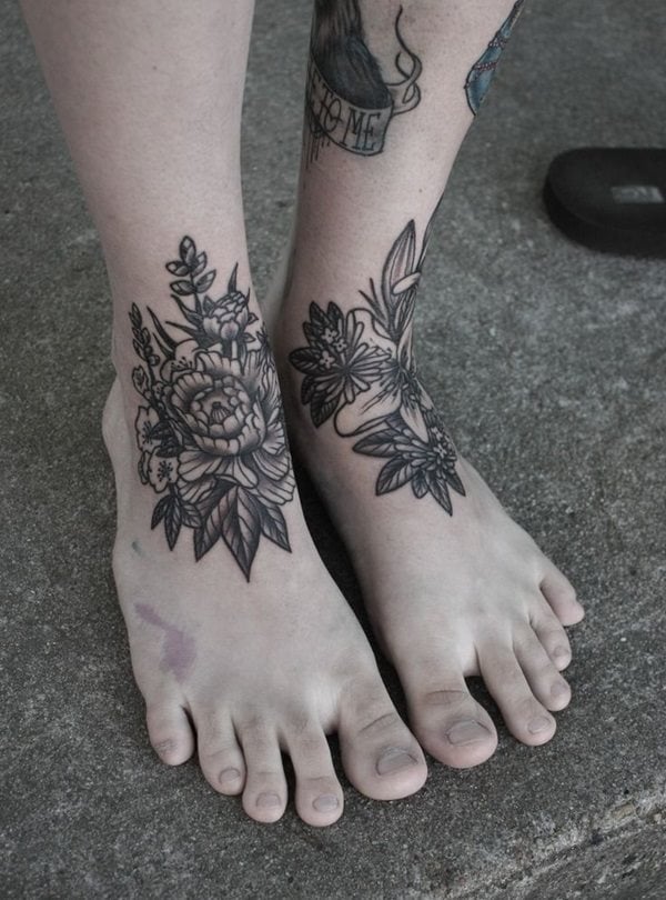170 Tattoos am Fuß (mit Bedeutung)