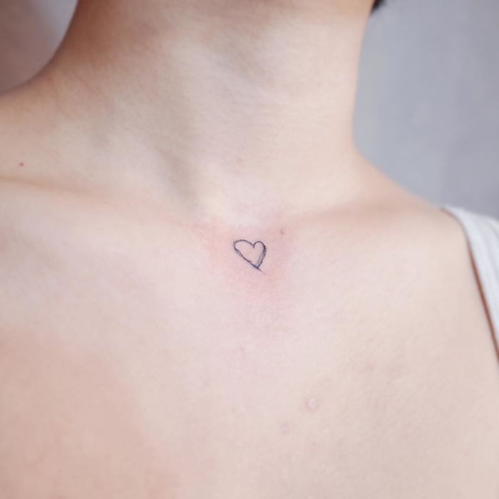 Frauen tattoos für kleine motive ▷ 50+