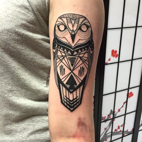 geometrische tattoo 930
