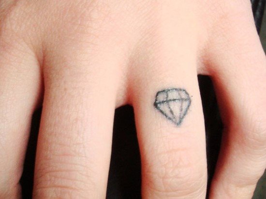 ring tattoo 458