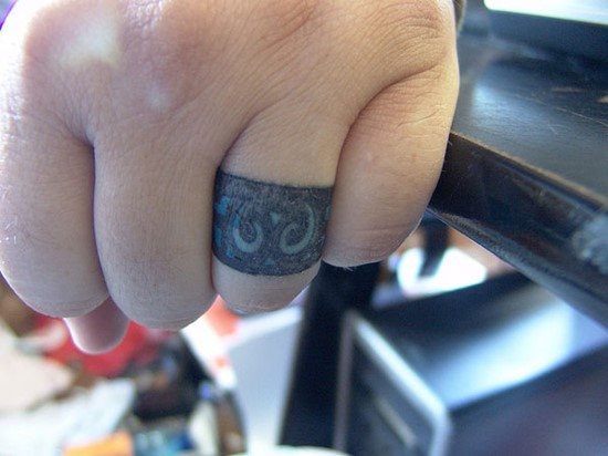 ring tattoo 494