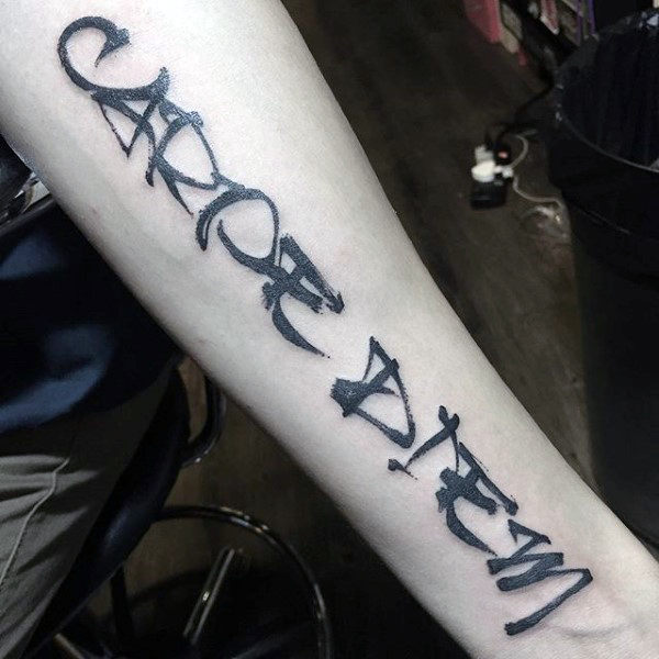 carpe diem tattoo 01