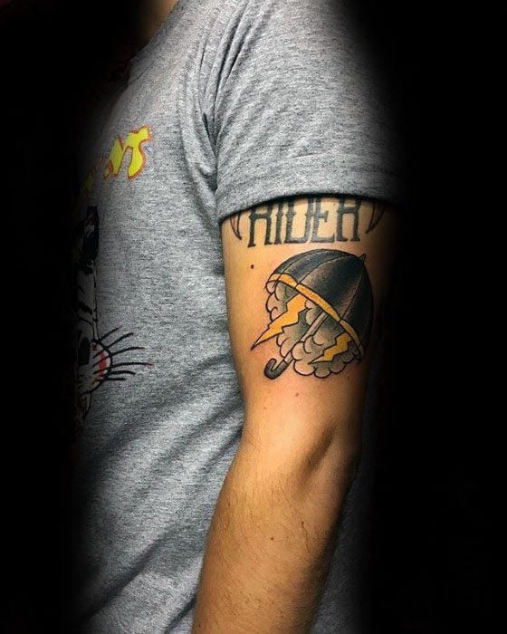 regenschirm tattoo 139