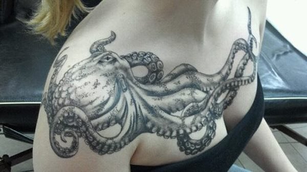 krake tintenfische tattoo 143