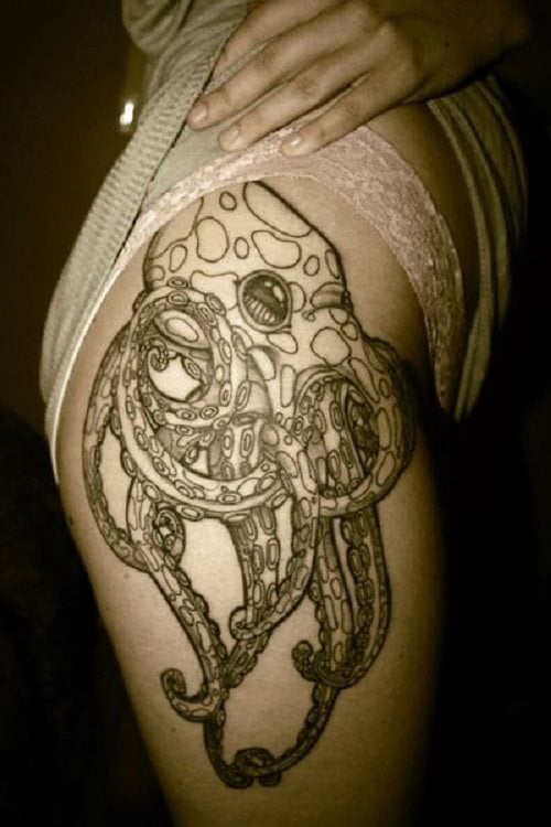 krake tintenfische tattoo 215