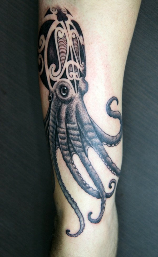 krake tintenfische tattoo 77