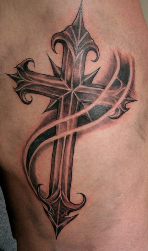 kreuz tattoo 474
